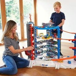 Hot Wheels Super Ultimate Garage Play Set 16 Hot Wheels Super Ultimate Garage Play Set -Majorette Shop 19501400 1 27212.1675493597