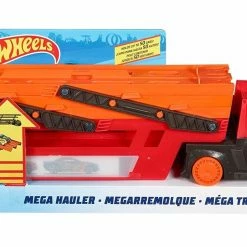 Hot Wheels Mega Hauler -Majorette Shop 19501403 1 55695.1675417820