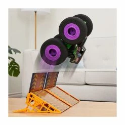 Monster Jam RC Ramp Champ Grave Digger -Majorette Shop 22004995 5 04844.1666240780