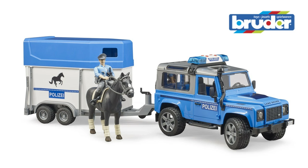 BR1:16 Land Rover Defender Police Vehicle W/ Horse Trailer 3 BR1:16 Land Rover Defender Police Vehicle W/ Horse Trailer