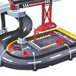 1:43 Ferrari R&P Racing Garage, Incl. 1 Car 12 1:43 Ferrari R&P Racing Garage, Incl. 1 Car -Majorette Shop 30197 5 70122.1619177936