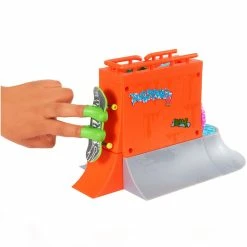 Hot Wheels Skate Drop In Skate Set 13 Hot Wheels Skate Drop In Skate Set -Majorette Shop 33276657238046 16542.1675466765