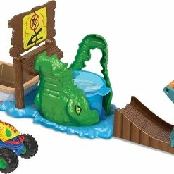 Hot Wheels Monster Trucks Swamp Chomp Playset