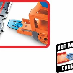 Hot Wheels Shark Chomp Transporter 13 Hot Wheels Shark Chomp Transporter -Majorette Shop 71TUR73yF L. AC SL1500 24667.1675469593