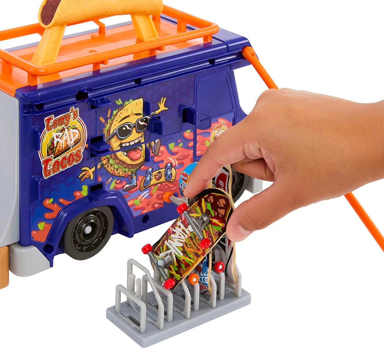 Hot Wheels Skate Portable Skatepark, Taco Truck Play Case 5 Hot Wheels Skate Portable Skatepark, Taco Truck Play Case - Image 3