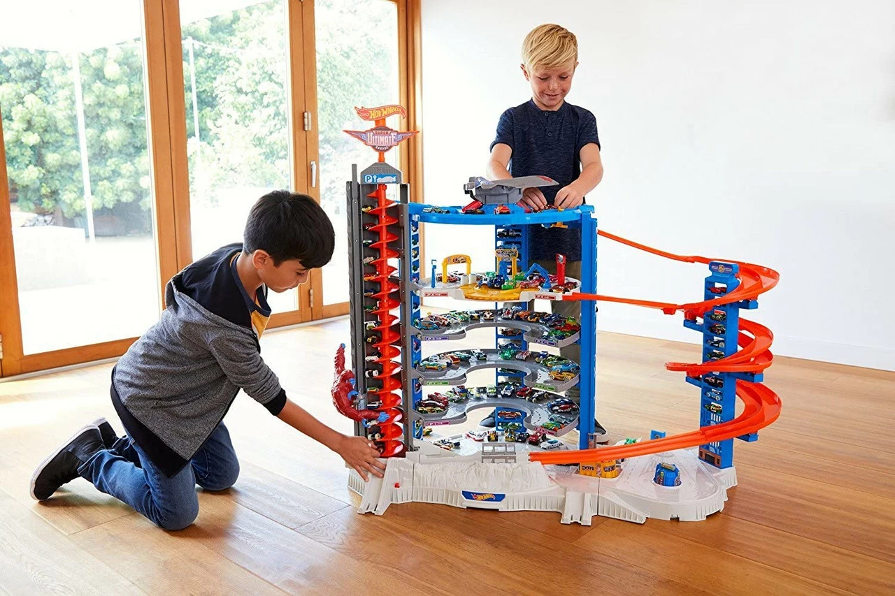 Hot Wheels Super Ultimate Garage Play Set 8 Hot Wheels Super Ultimate Garage Play Set - Image 6