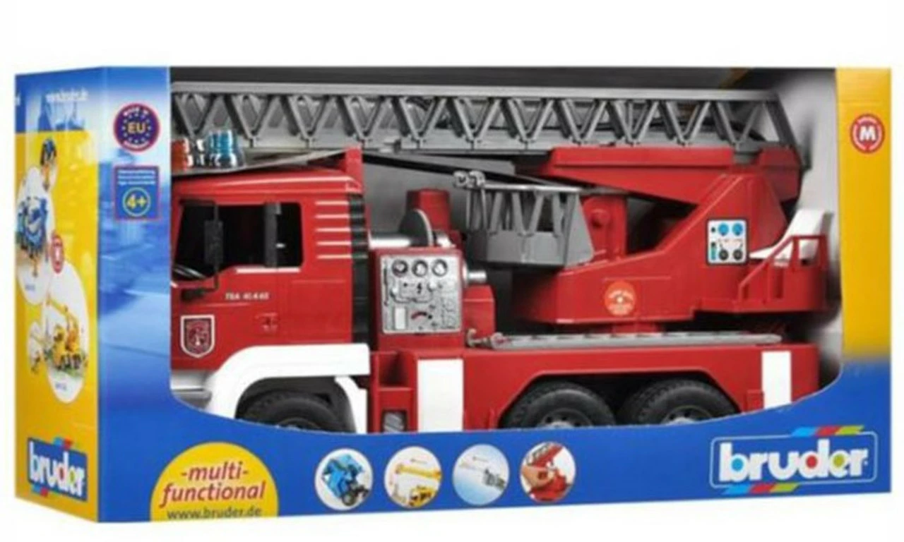 Bruder 1:16 TGA Fire Engine With Water Pump, And Light & Sound Module - Image 3