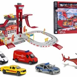 Majorette Creatix Rescue Station With 5 Vehicles