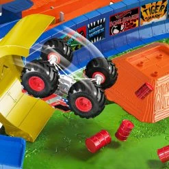 Hot Wheels Monster Trucks T-Rex Volcano Arena Playset 16 Hot Wheels Monster Trucks T-Rex Volcano Arena Playset -Majorette Shop GYL14 OP 21 010 83531.1620367095