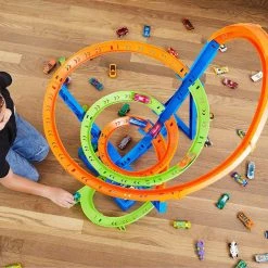 Hot Wheels Action Cyclone Crash Playset -Majorette Shop d742ee130281333cddfd6be56671bbd06ccd4919 1165778 i4 51104.1675991440